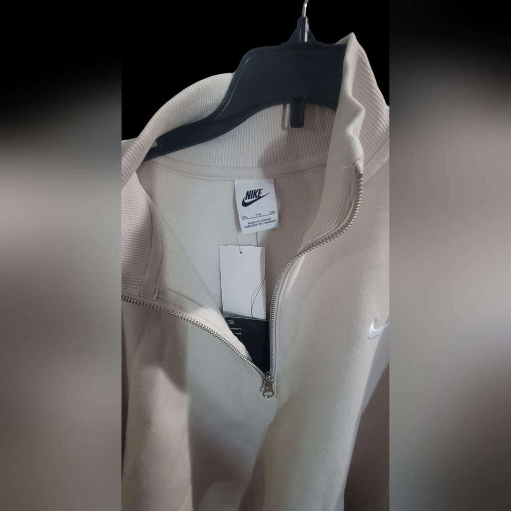 Nike sweater